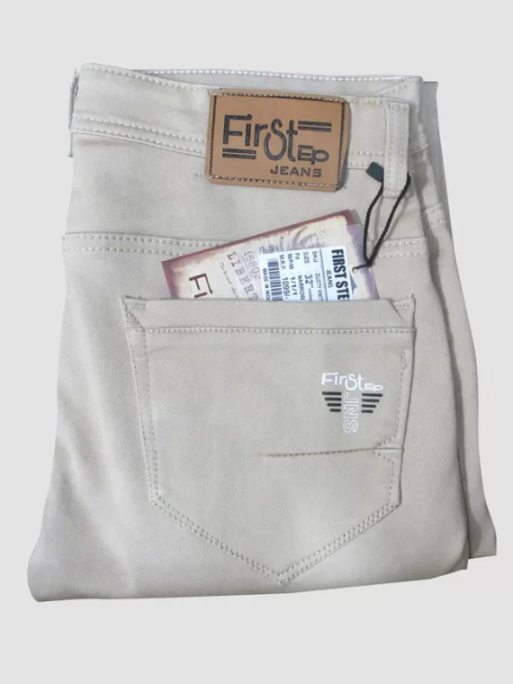 Men's Cotton Knitted Dusty Solid Cream Jeans