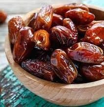 Healthy Feast Premium Saudi Arabian Dates (Khajur) Dry Fruits, 400 g | Fresh & Soft khajoor